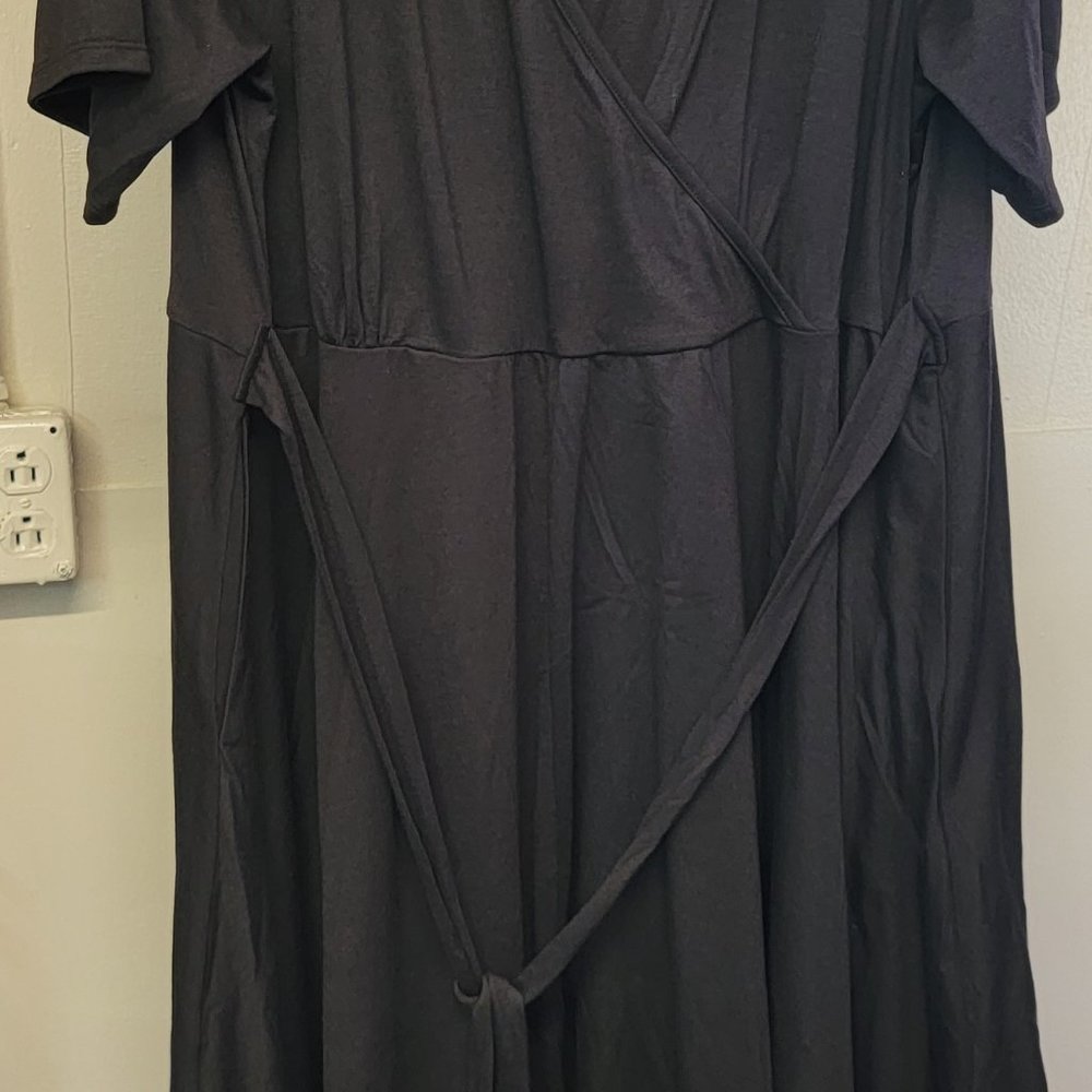 1649 - Anly Size 20 Black Dress